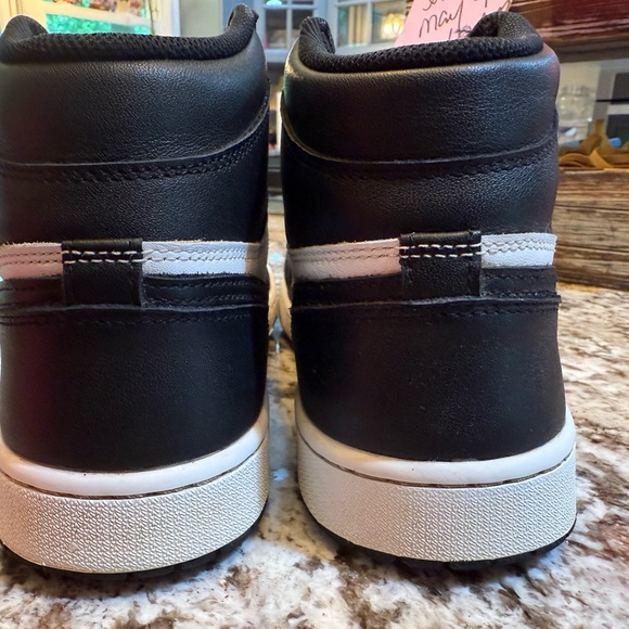 Nike air Jordan 1 high golf ‘panda’ - men size 9.5 - Picture 5 of 7